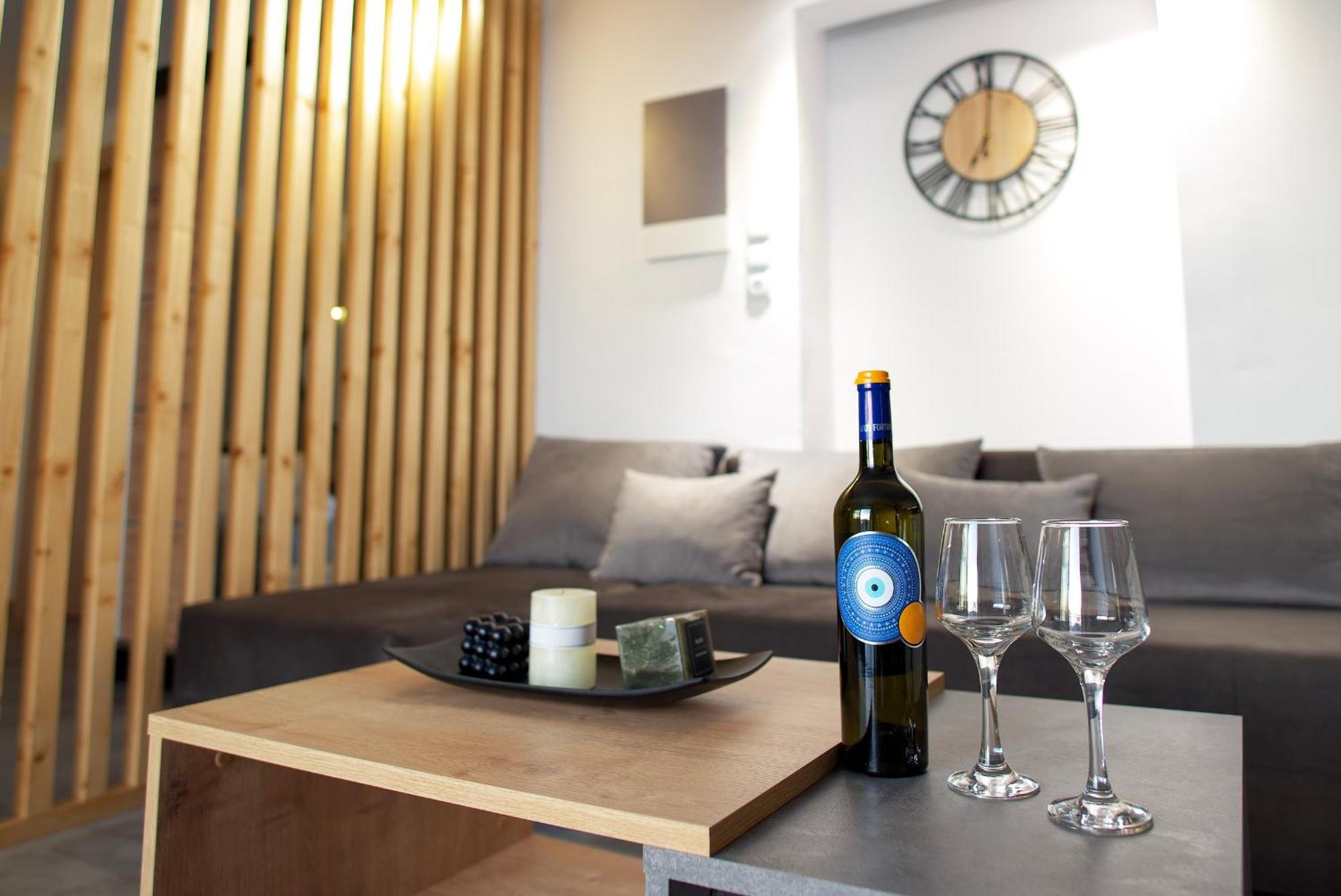 קלמאטה Kiriakos Apartment מראה חיצוני תמונה